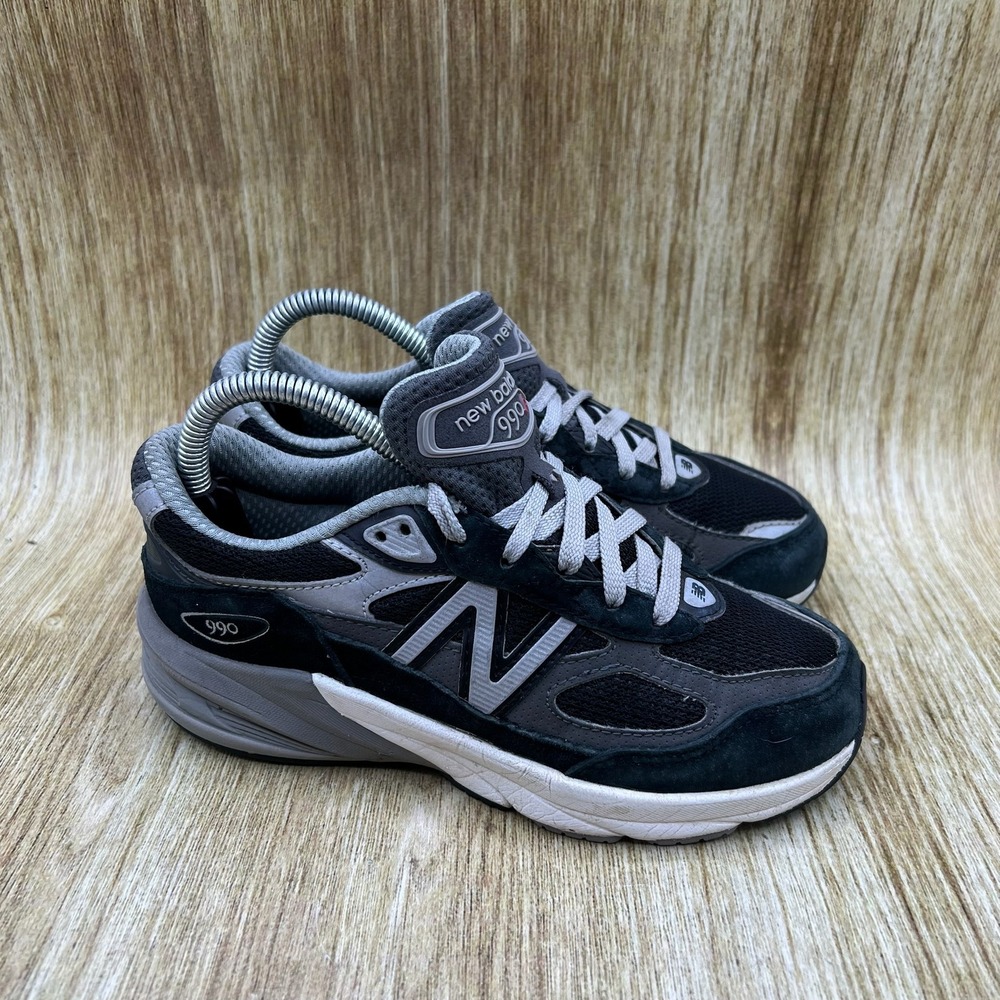 New Balance 990v6 Sneakers Kids Size 1Y Black Grey Suede Mesh PC990BK6